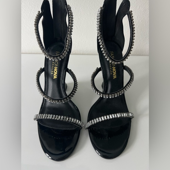 Rhinestone Fashion Nova Black Wedges - Picture 4 of 4